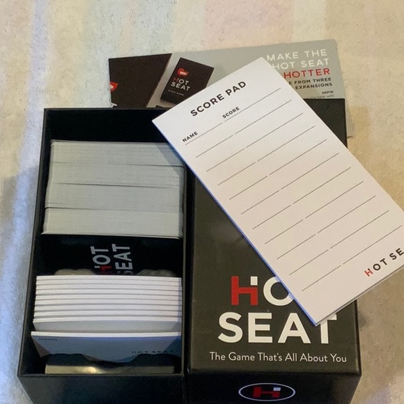 DYCE hot seat family friendly card game for all ages - Picture 3 of 5